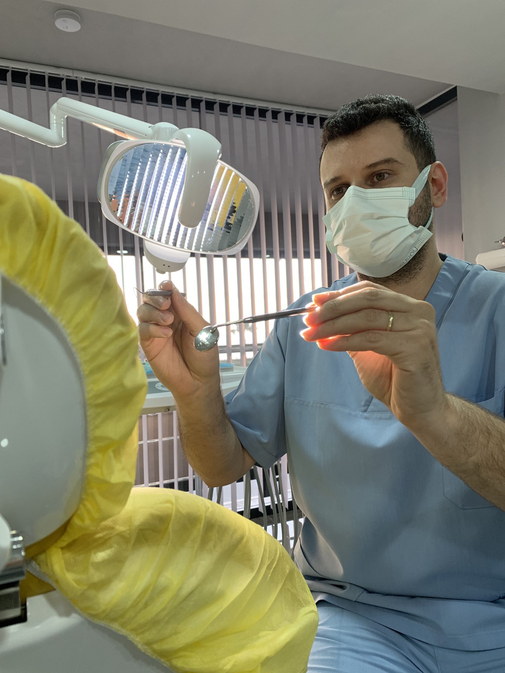 Gece plağı temizliği ve düzenli diş hekimi kontrolleri